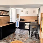 Charming Carcassonne Duplex